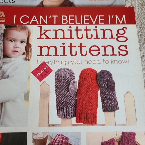 Kniiting Pattern Magazines, 3 - Picture 3 of 4